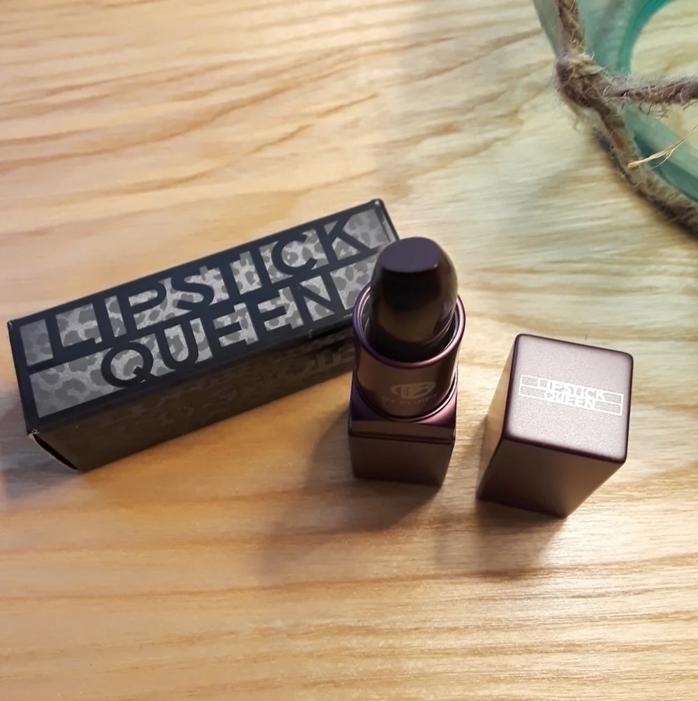 Lipstick Queen Bete Noire Possesed Intense